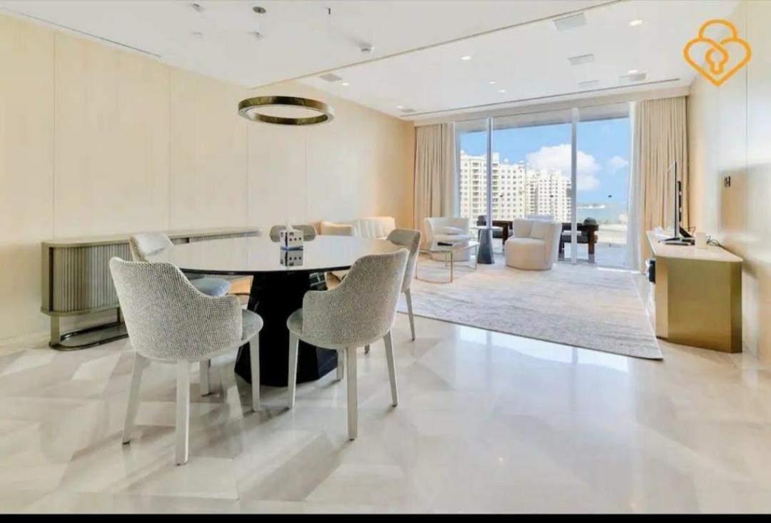 Five Palm Residences 2 Bedroom * دبي